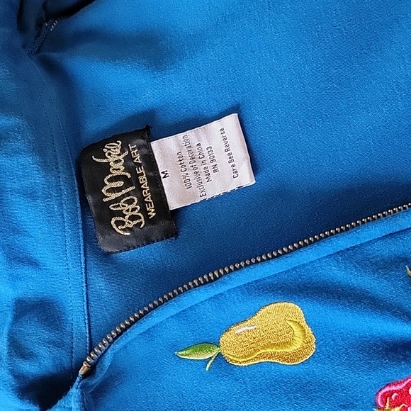 Bob Mackie - Picture 8 of 9